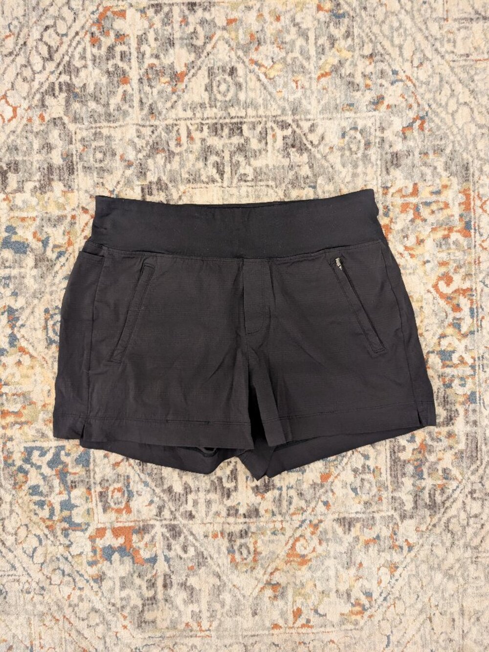Athleta Trekkie North Short
